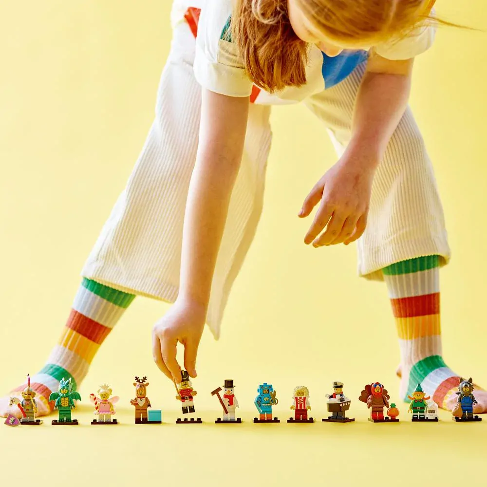 LEGO® Minifigures 71034 23. série - série 12 ks