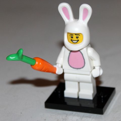 LEGO 8831 Minifigurky série 7 - 3. Králíček převlek
