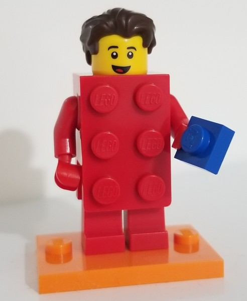 LEGO 71021 minifigurka 2. Kostým Červená kostka