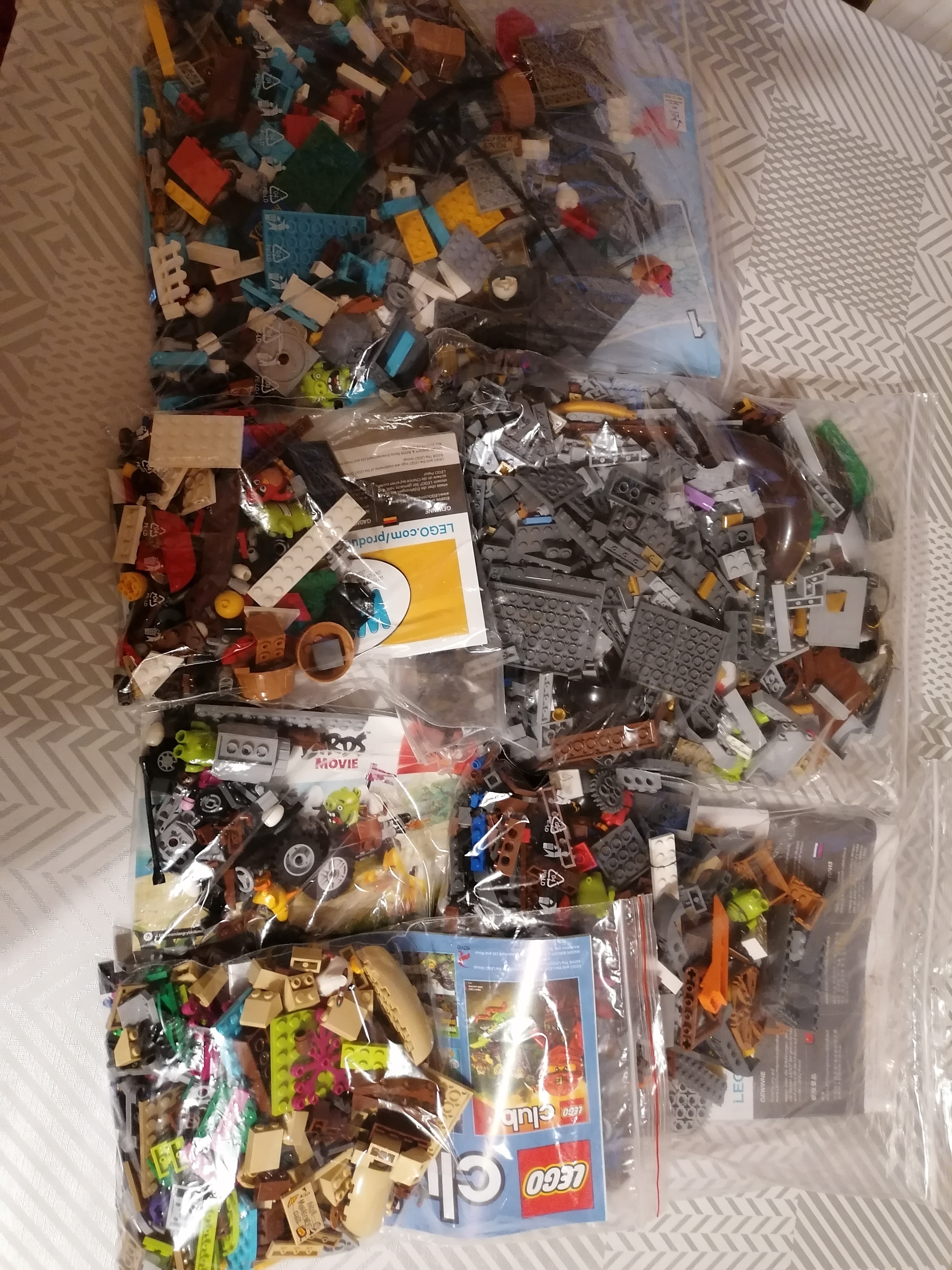 LEGO® Angry Birds 75821+75822+75823+75824+75825+75826 - použité jen vystavené bez krabic