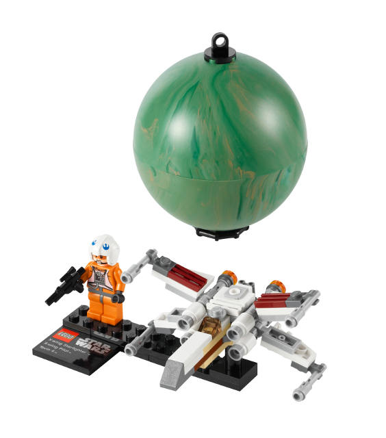 LEGO 9677 STAR WARS Hvězdná stíhačka X-wing a Yavin