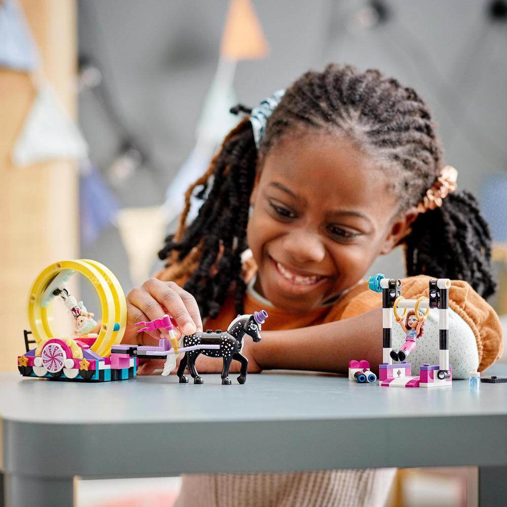 LEGO® Friends 41686 Kouzelná akrobacie
