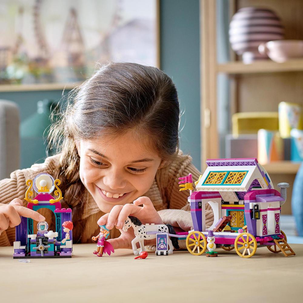 LEGO® Friends 41688 Kouzelný karavan