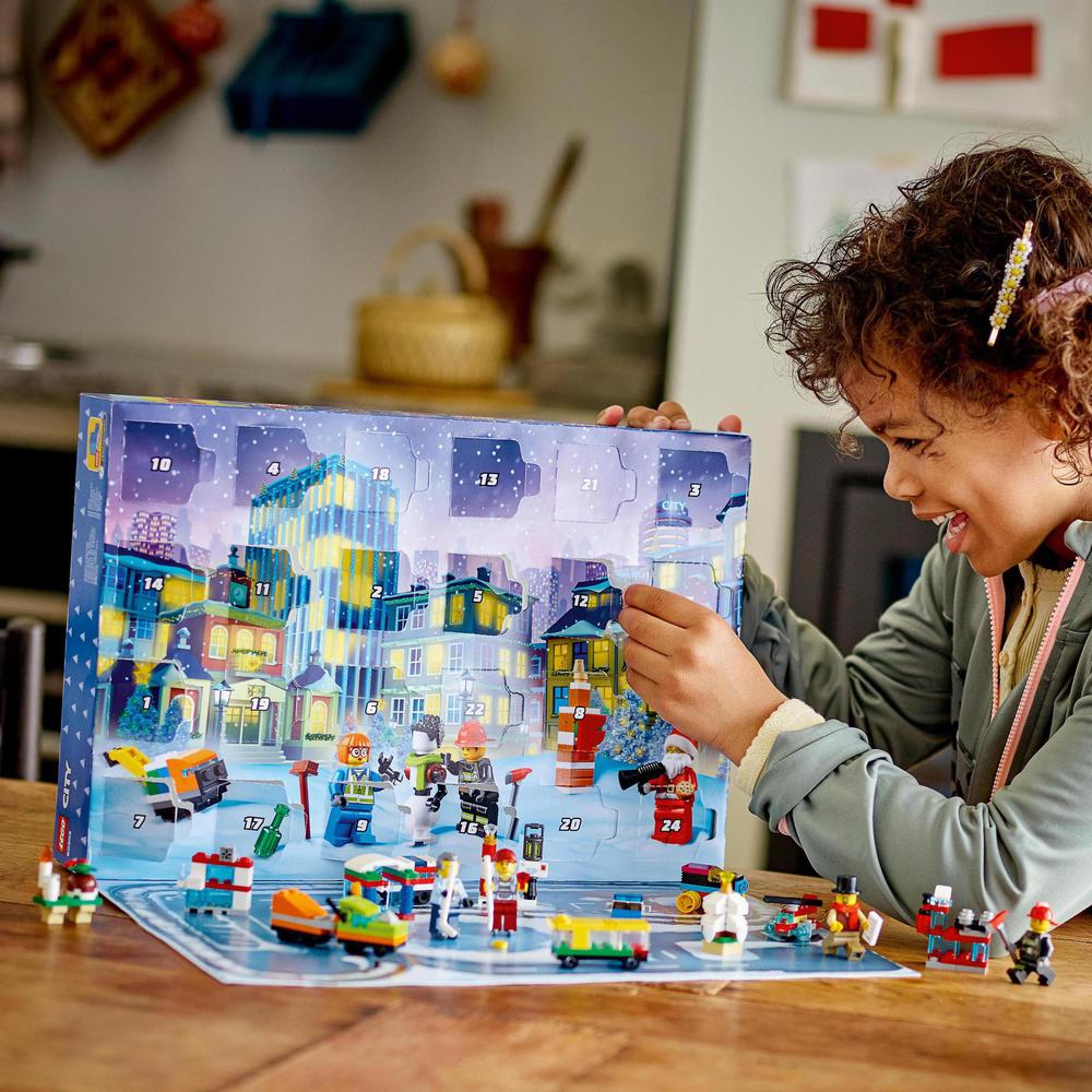 LEGO® City 60303 Adventní kalendář