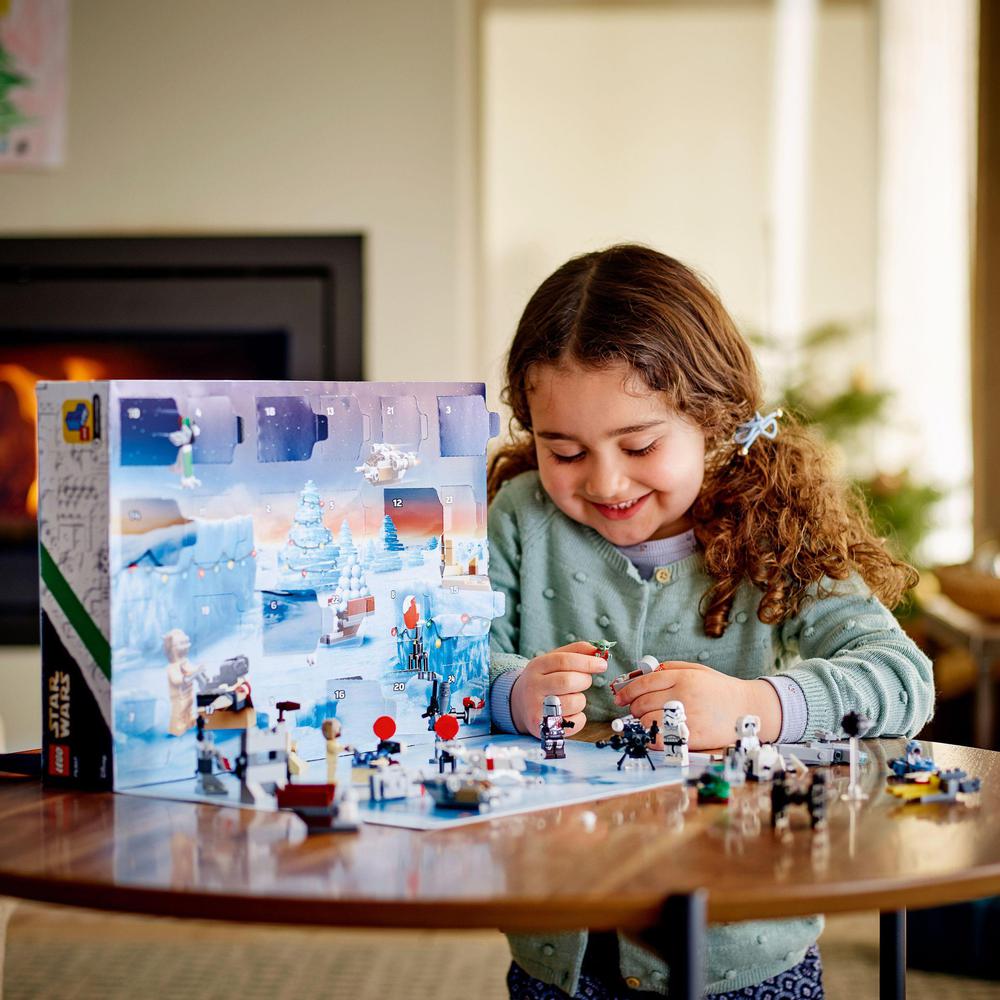 LEGO® Star Wars™ 75307 Adventní kalendář