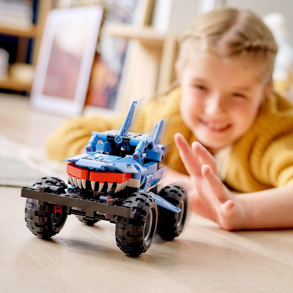 LEGO® TECHNIC 42134 Monster Jam™ Megalodon™