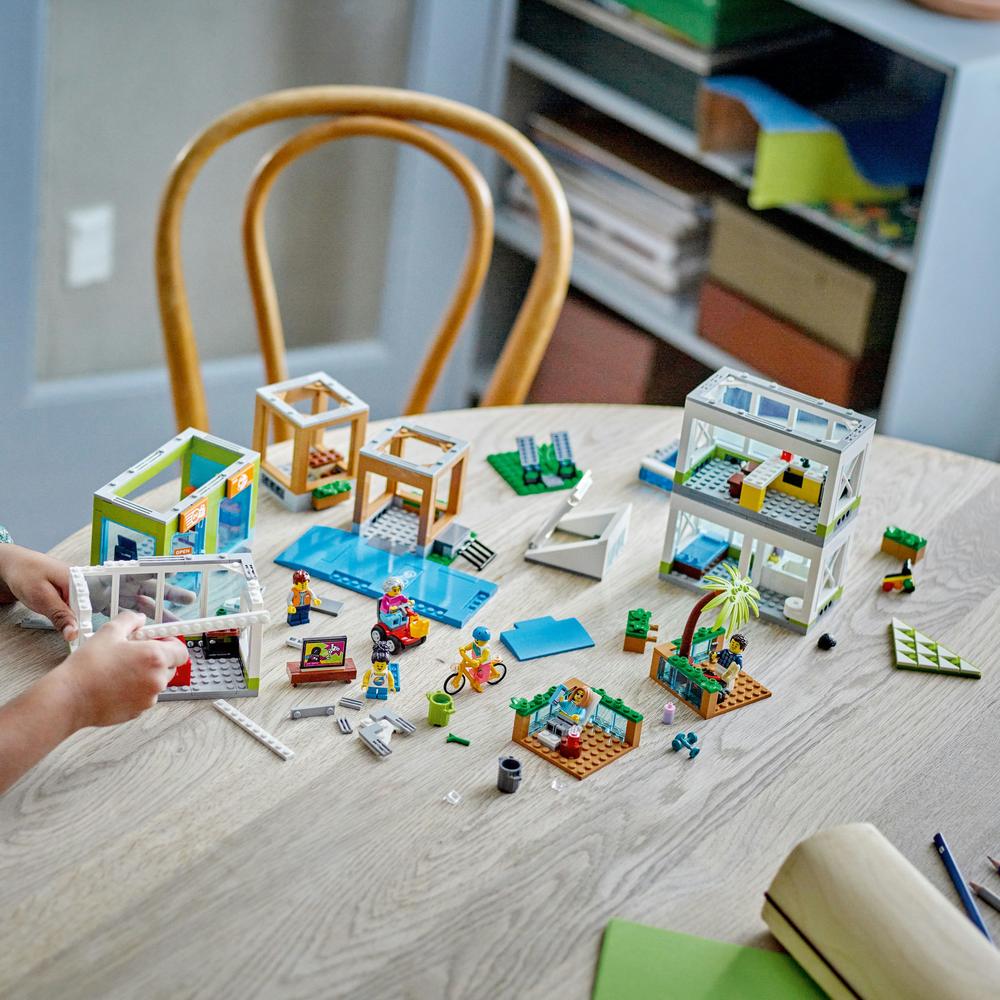 LEGO® CITY 60365 Bytový komplex
