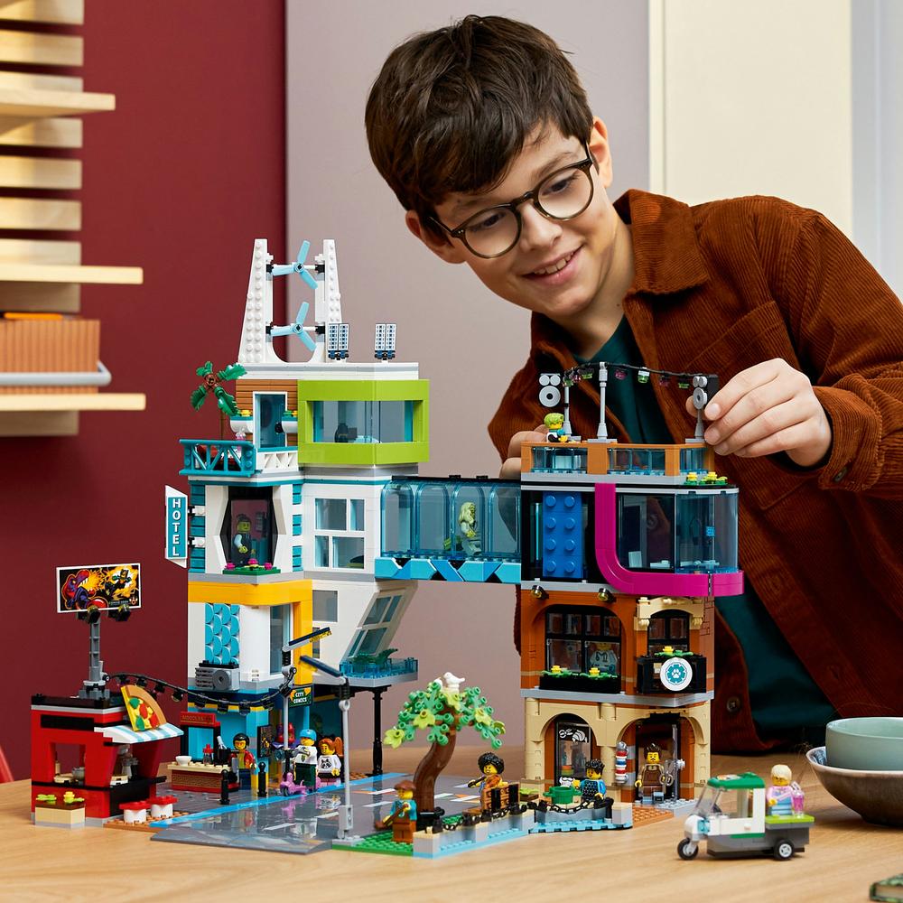 LEGO® CITY 60380 Centrum města