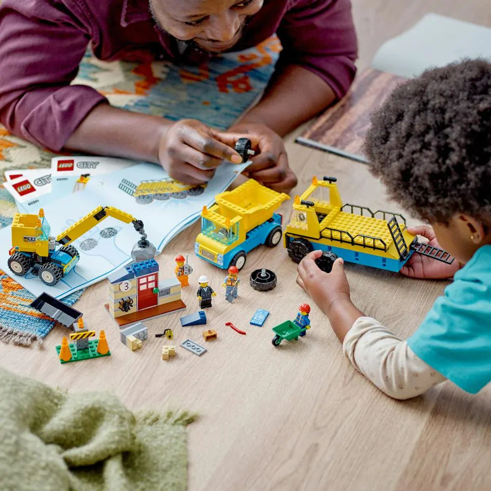 LEGO® CITY 60391 Vozidla ze stavby a demoliční koule