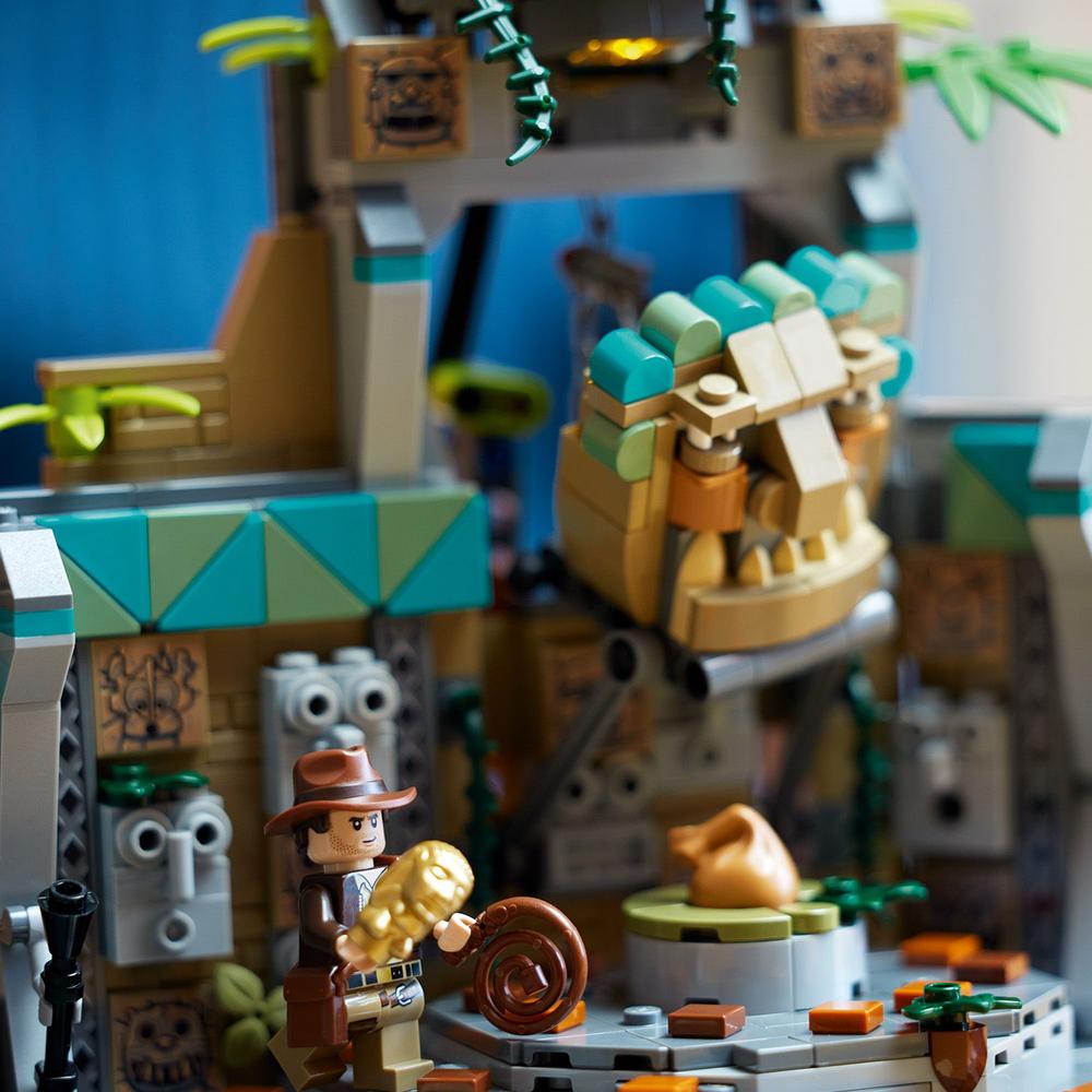 LEGO® Indiana Jones™ 77015 Chrám zlaté modly