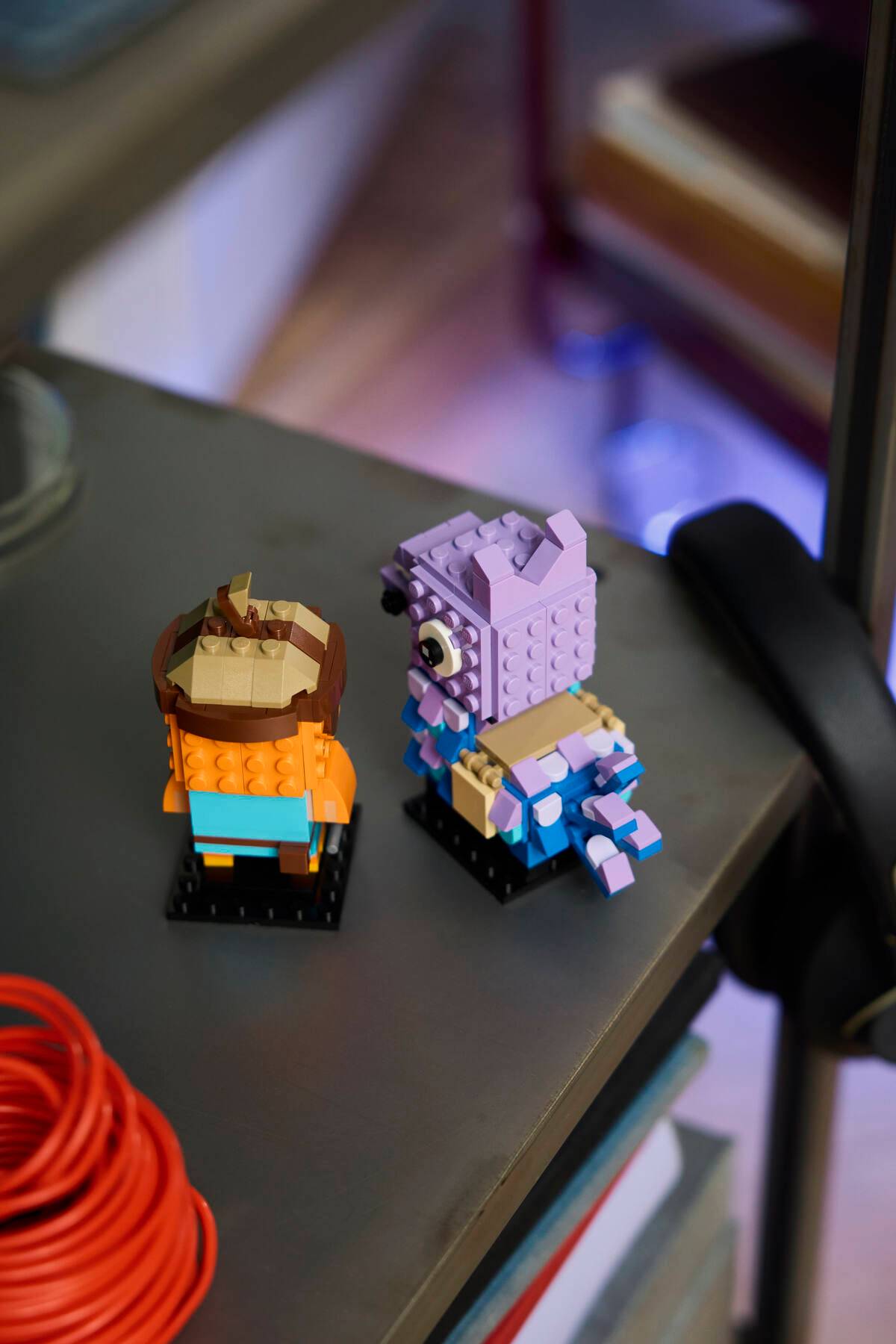 LEGO® Fortnite 40881 Figurky: Supply Llama a Fishstick