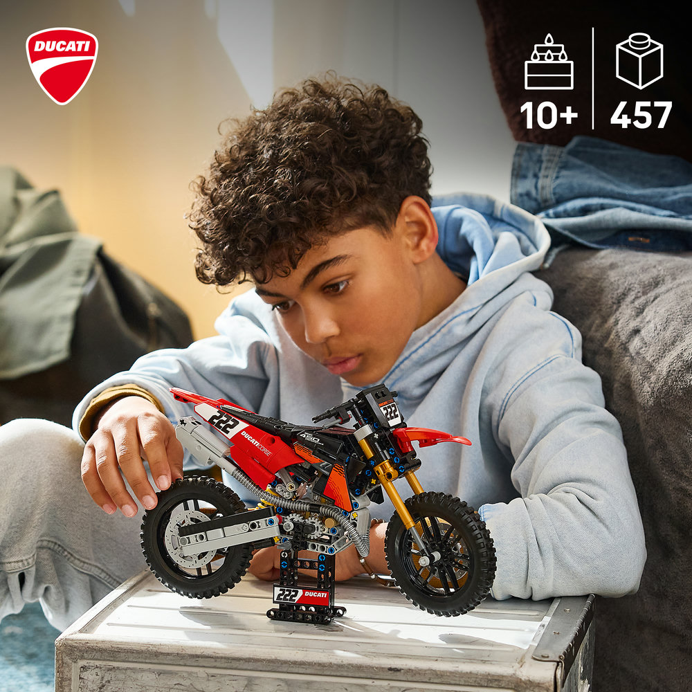LEGO® TECHNIC 42238 Motorka Ducati Desmo450 MX Factory