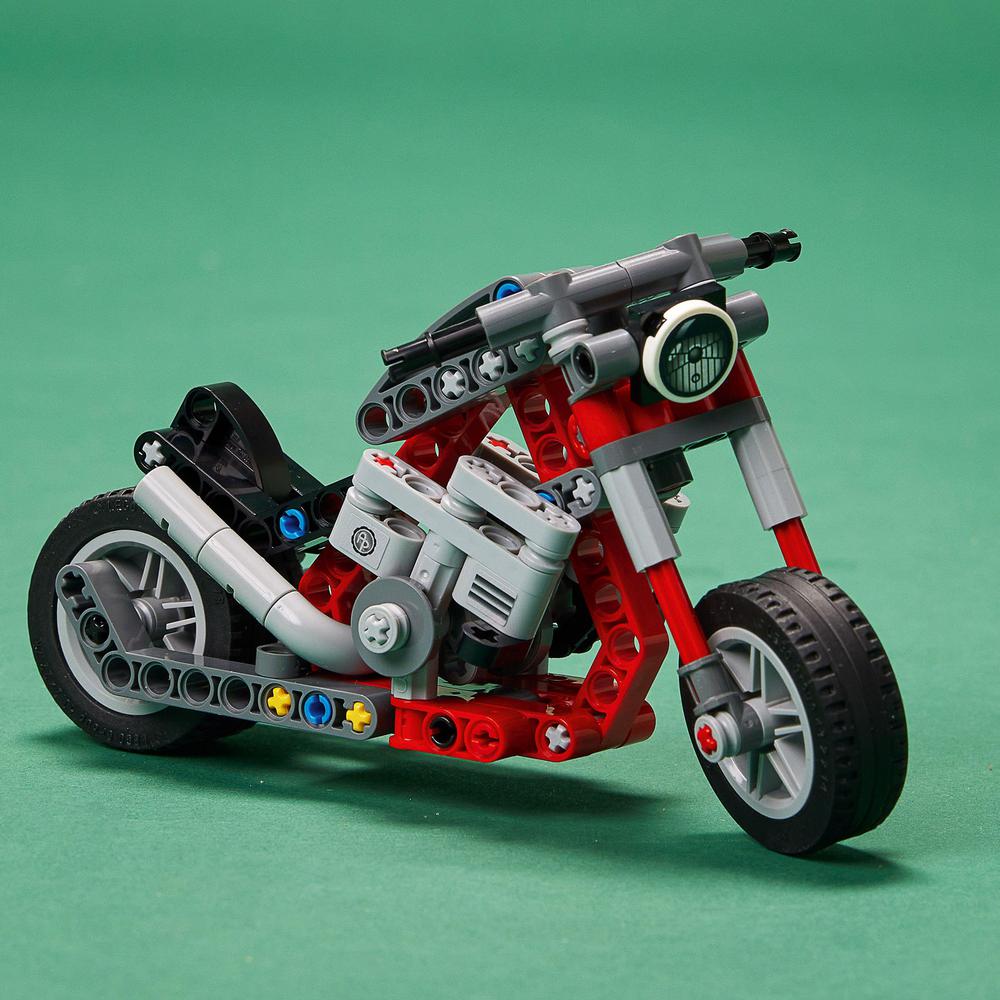 LEGO® TECHNIC 42132 Motorka