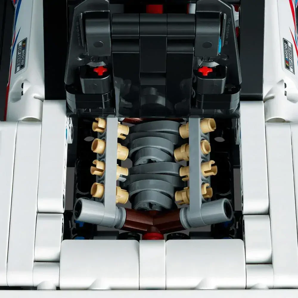 LEGO® TECHNIC 42153 NASCAR® Next Gen Chevrolet Camaro ZL1