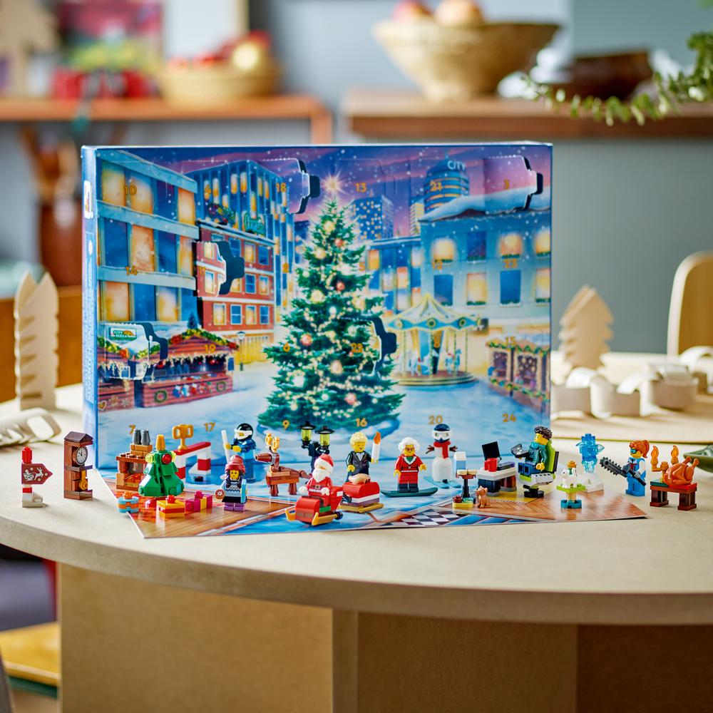 LEGO® CITY 60381 Adventní kalendář