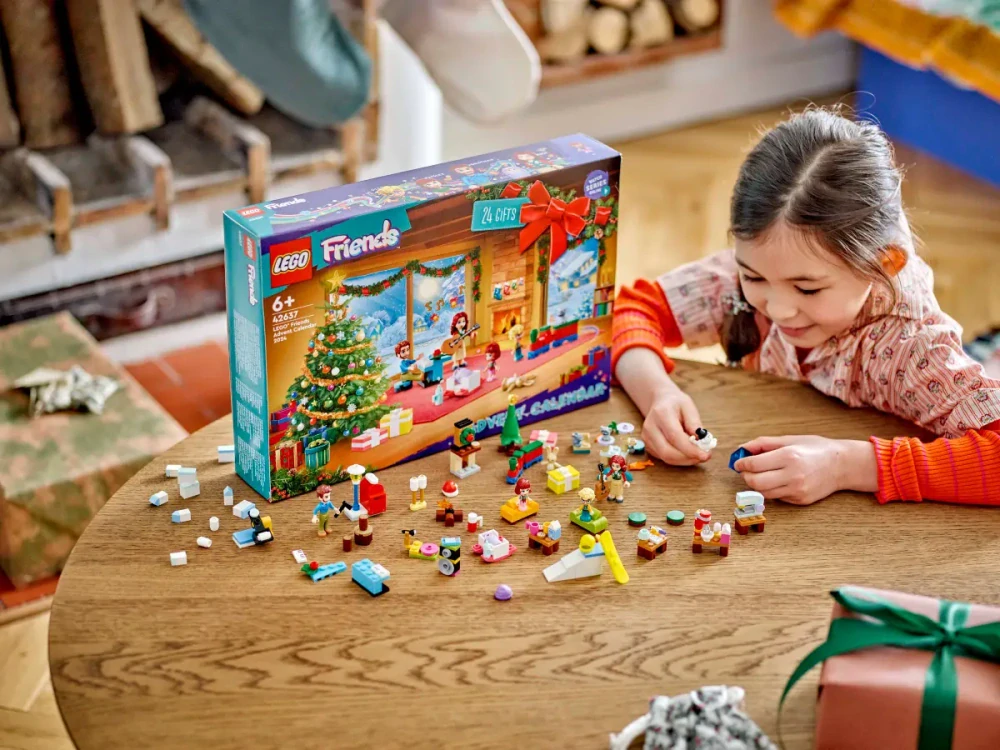 LEGO® Friends 42637 Adventní kalendář 2024