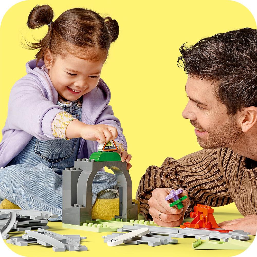 LEGO® DUPLO® 10425 Železniční tunel a koleje – rozšiřující sada