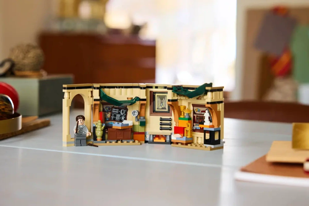 LEGO® Harry Potter 40770 Bradavický hrad: Komnata nejvyšší potřeby