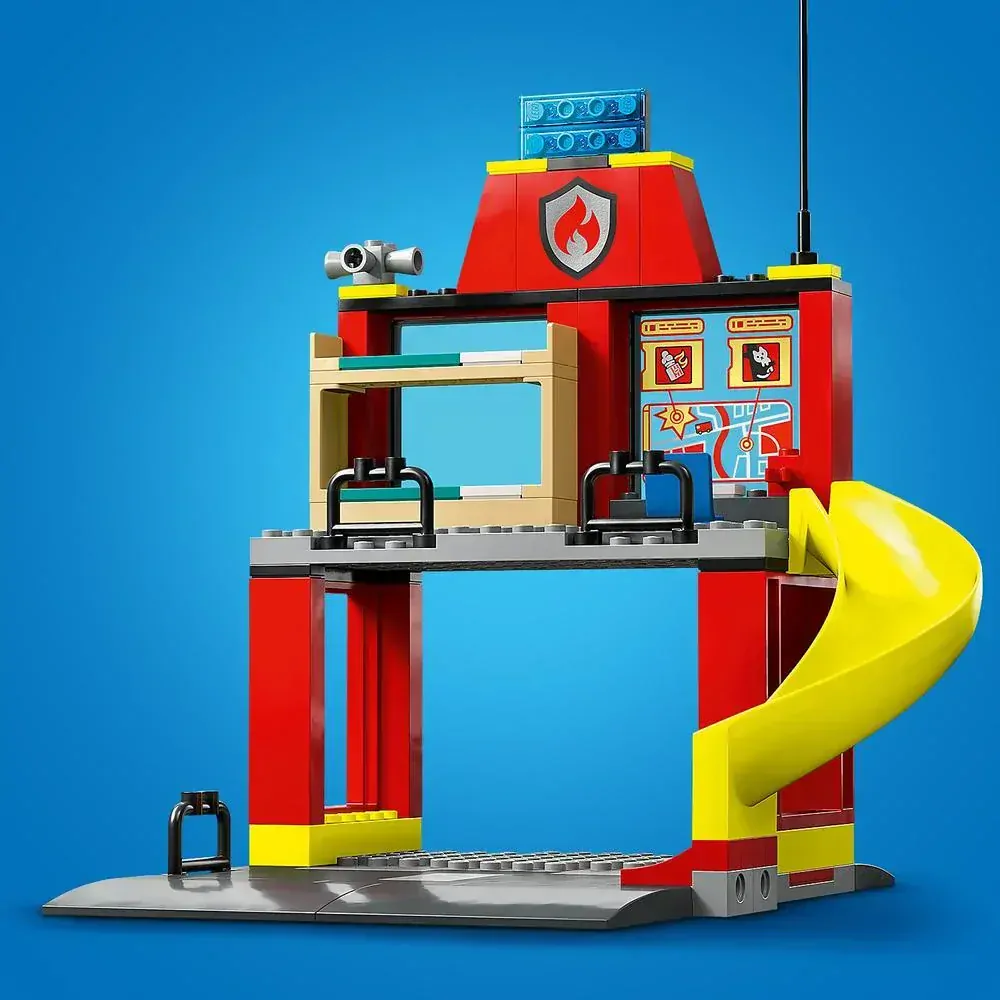 LEGO® CITY 60375 Hasičská stanice a auto hasičů