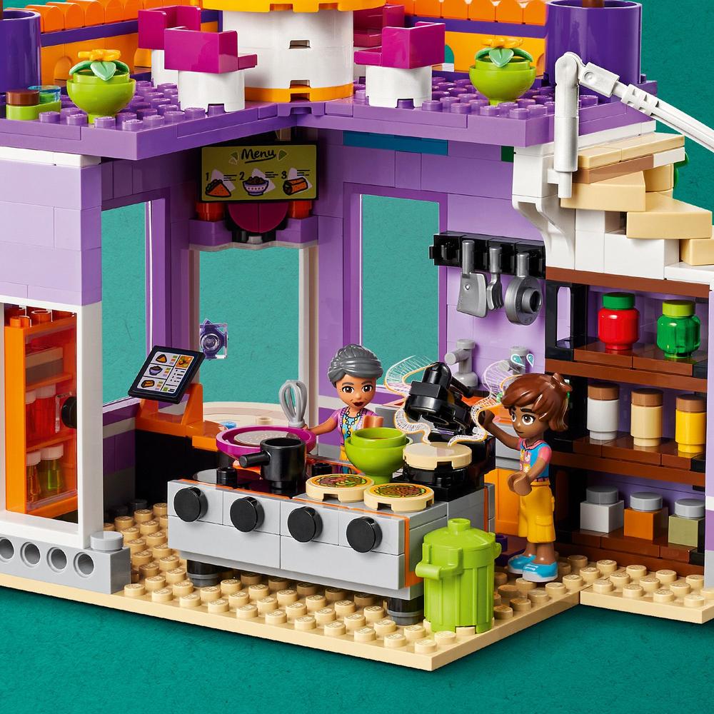 LEGO® Friends 41747 Komunitní kuchyně v městečku Heartlake