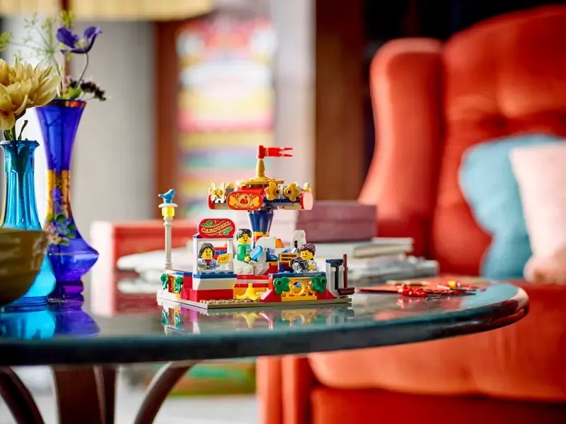 LEGO® 40714 Jízda na kolotoči