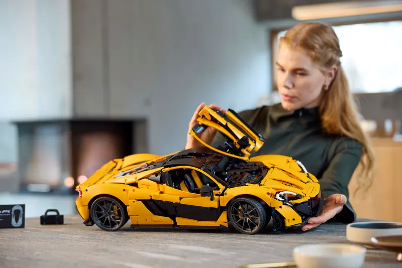 LEGO® Technic 42172 McLaren P1™