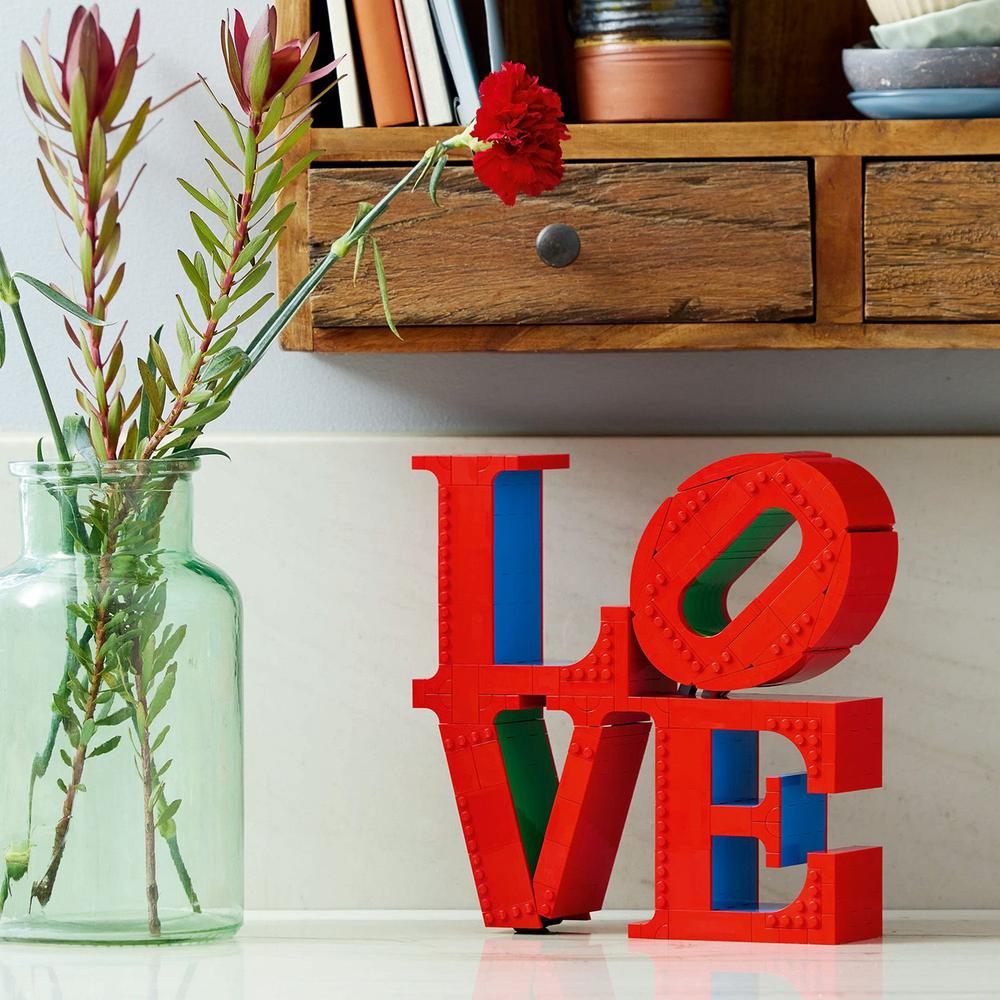 LEGO® Art 31214 LOVE