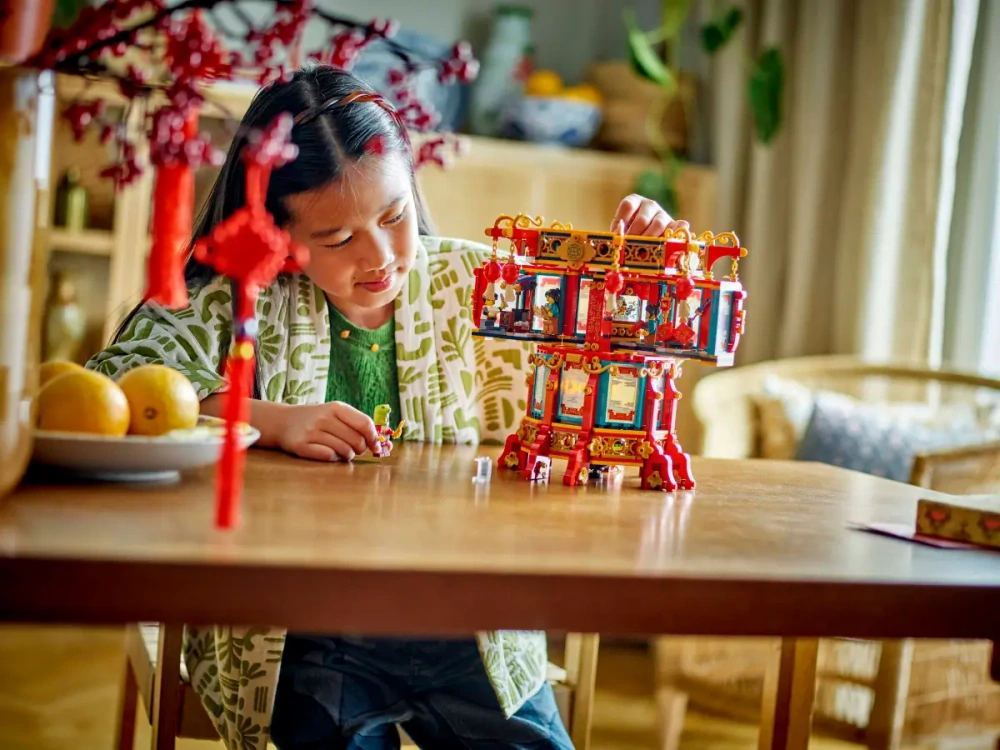 LEGO® 80116 Lucerna s pohyblivými obrázky