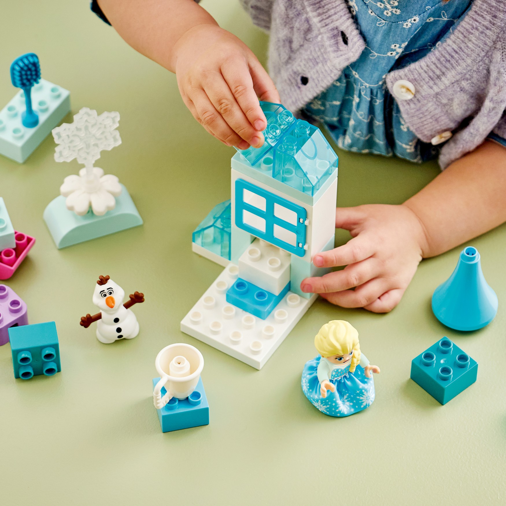 LEGO® DUPLO Disney™ 10462 Ledové království: Kreativní krabička s Elsou a Olafem