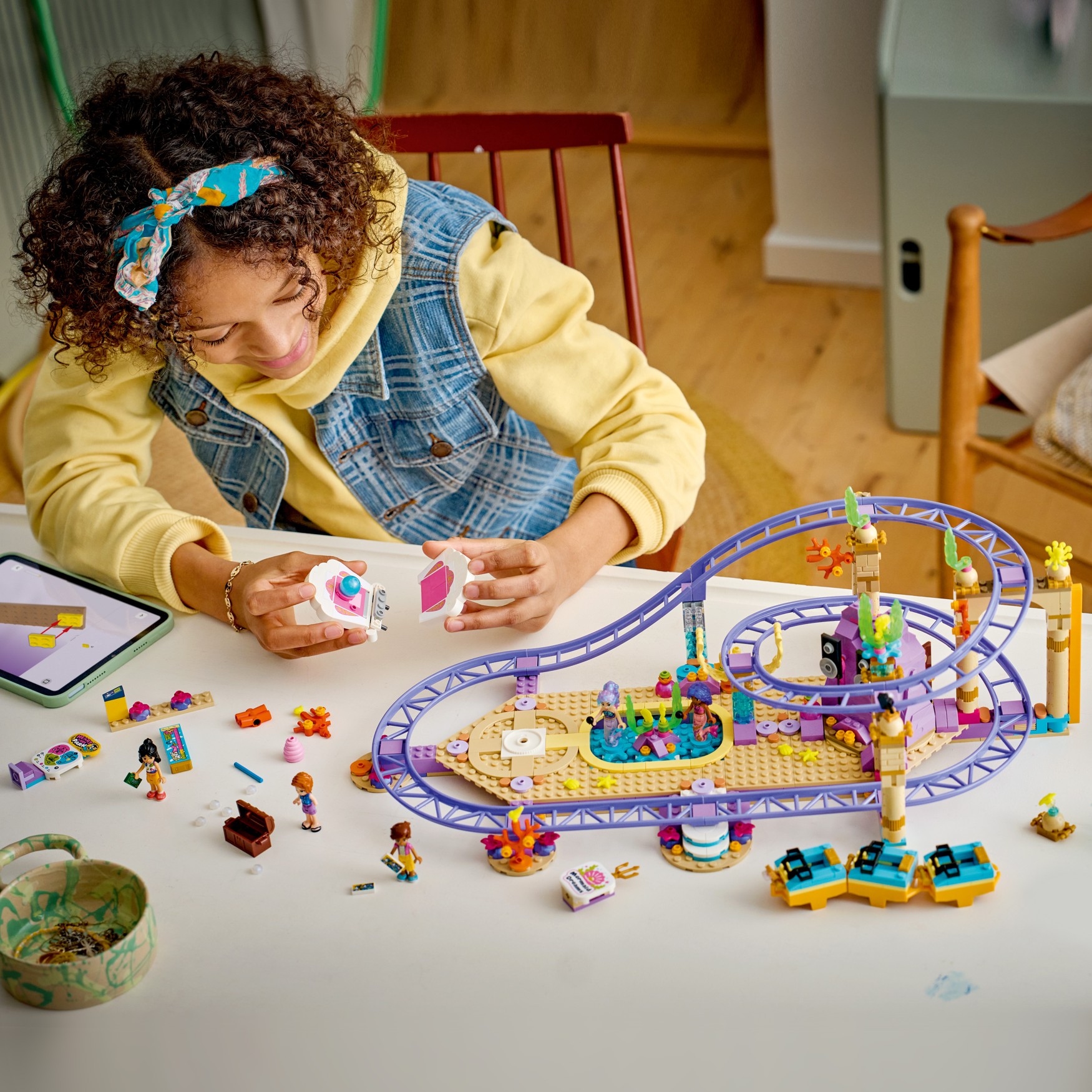 LEGO® Friends 42703 Jízda na horské dráze s mořskými pannami