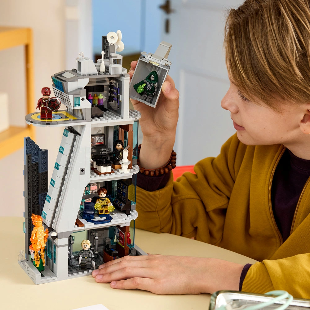 LEGO® Marvel 76352 Avengers: Doomsday: Nová věž Avengerů