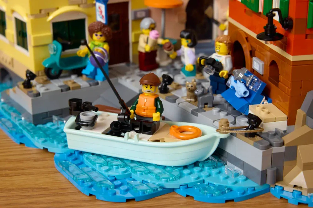 LEGO Ideas 21359 Italská riviéra