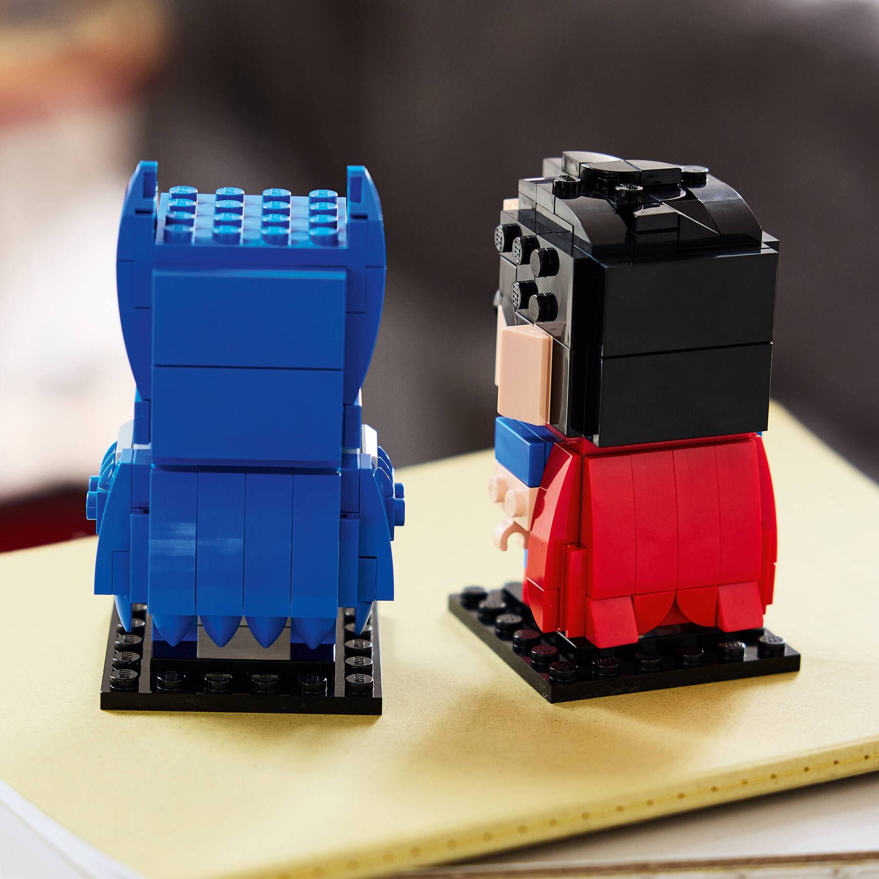 LEGO® BrickHeadz™ 40859 Zlatý věk: Figurky Superman™ a Batman™