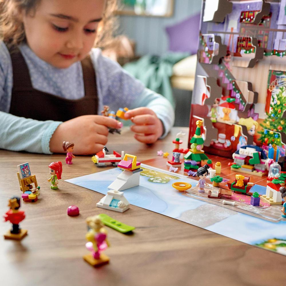 LEGO® Friends 41690 Adventní kalendář