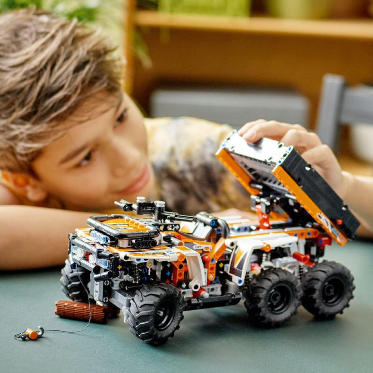 LEGO® TECHNIC 42139 Terénní vozidlo
