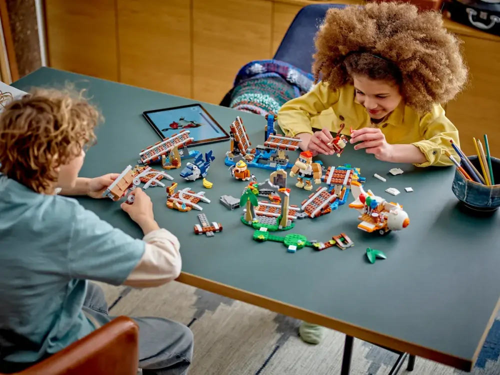 LEGO® Super Mario™ 71425 Diddy Kongova jízda v důlním vozíku
