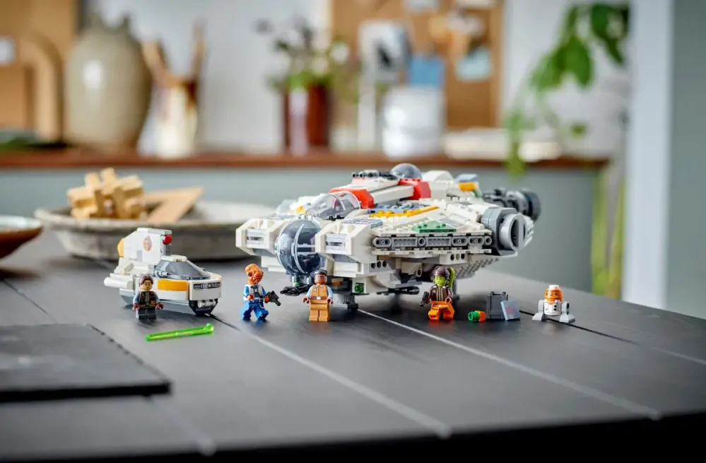LEGO® Star Wars™ 75357 Stín & Fantom II