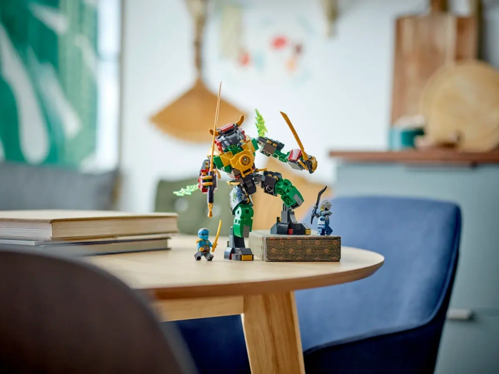 LEGO® NINJAGO 71817 Lloydův robot živelné síly