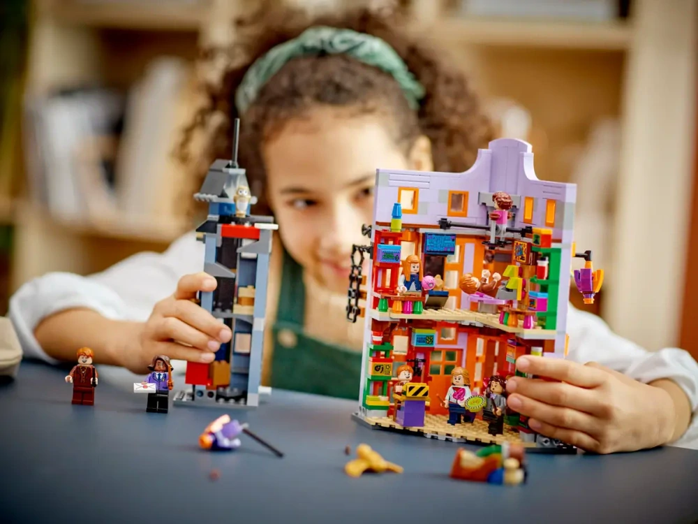 LEGO® Harry Potter™ 76422 Příčná ulice: Kratochvilné kouzelnické kejkle