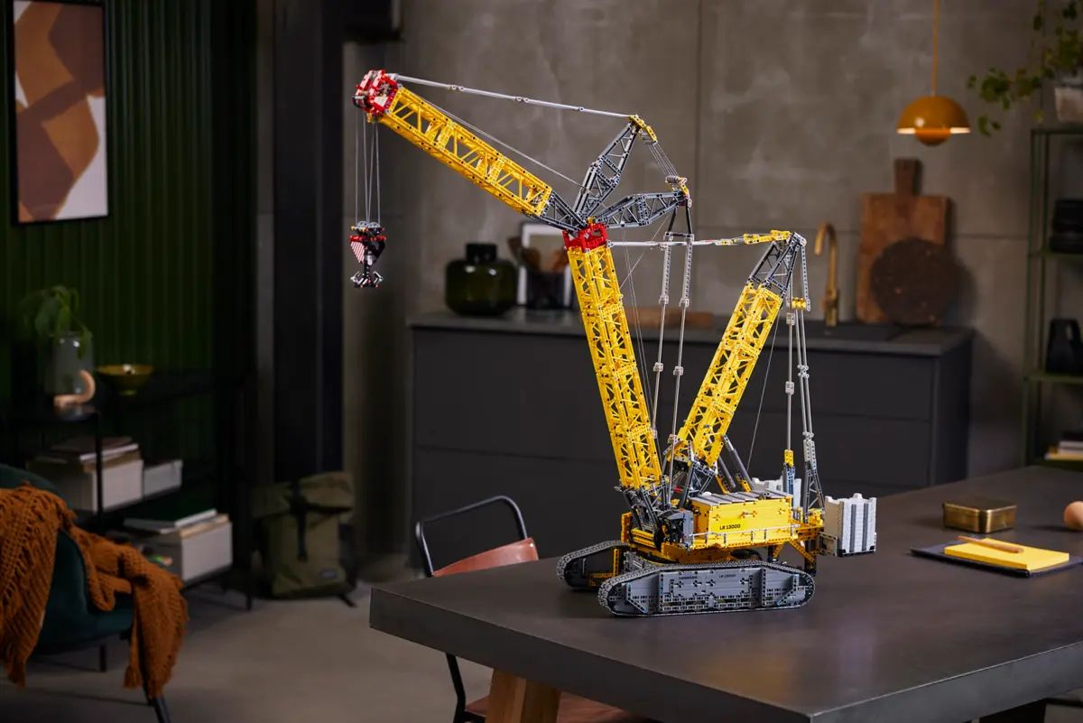 LEGO® Technic 42146 Pásový jeřáb Liebherr LR 13000