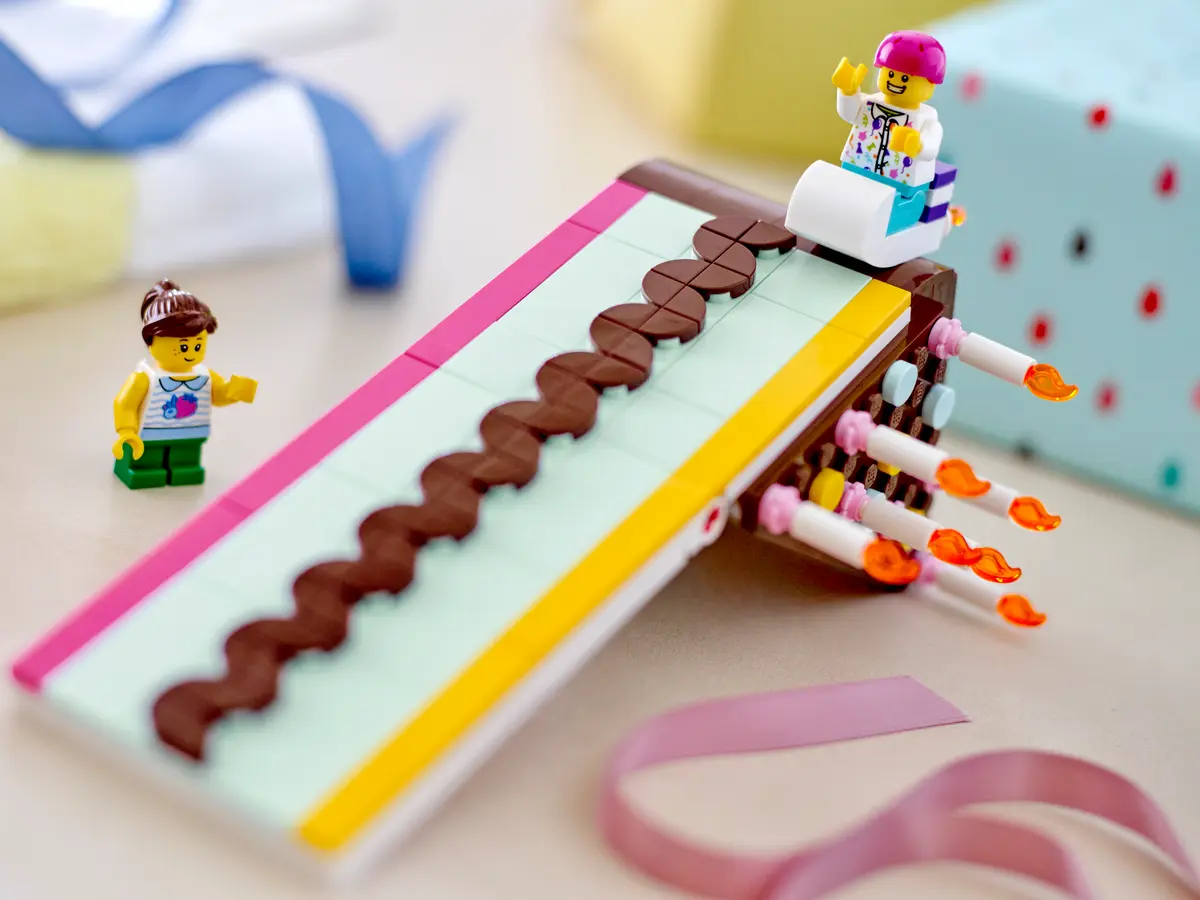 LEGO® 40641 Narozeninový dort